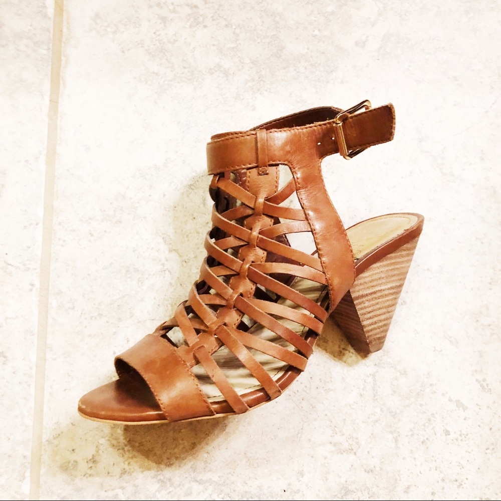 VINCE CAMUTO heeled sandals